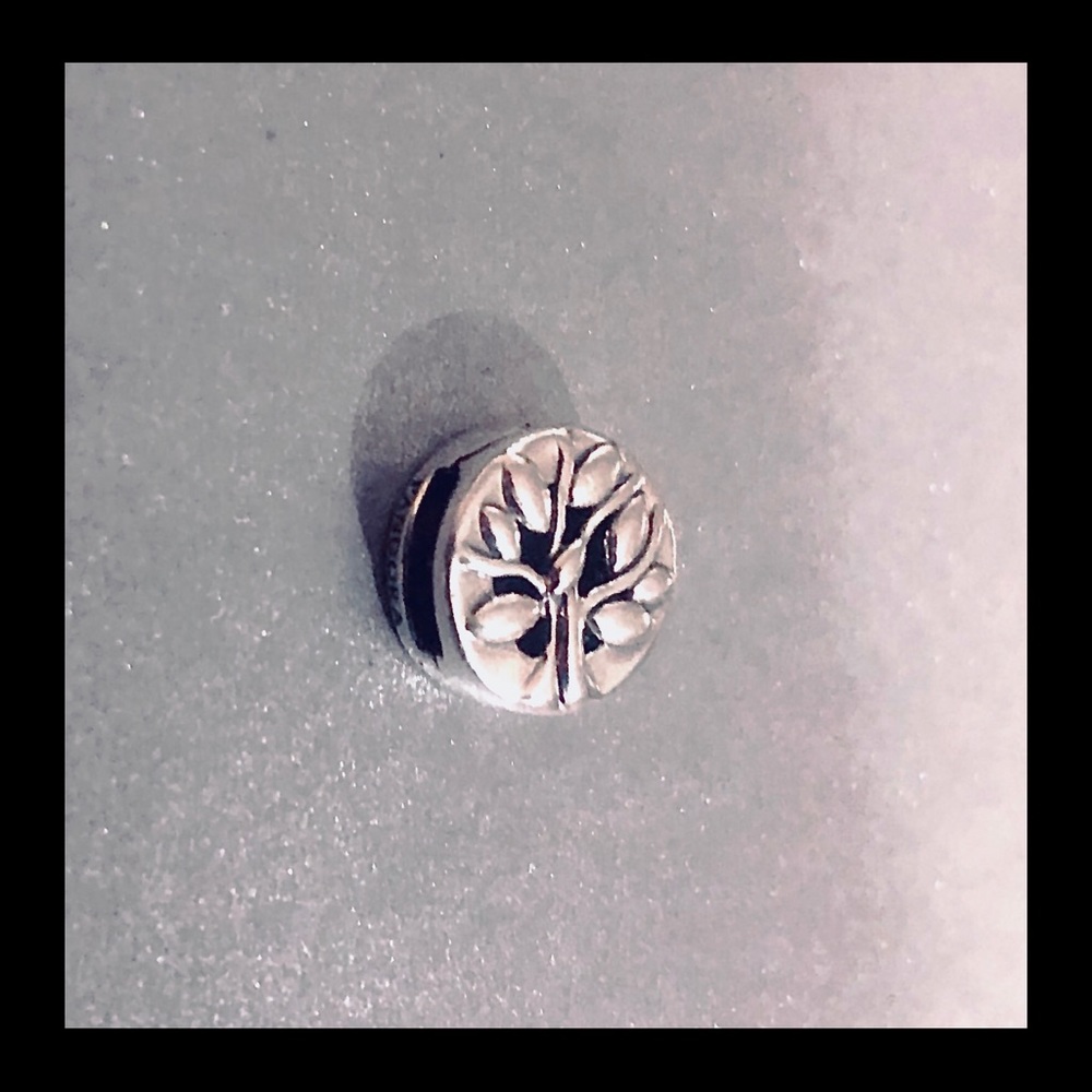 Pandora Reflections Tree of Life. 100% Authentic!